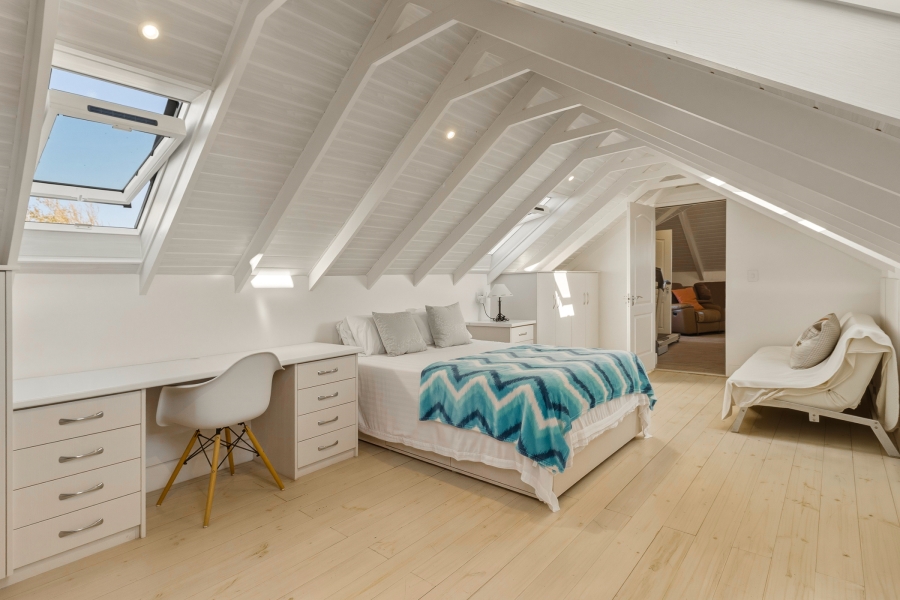 4 Bedroom Property for Sale in Croydon Vineyard Estate Western Cape